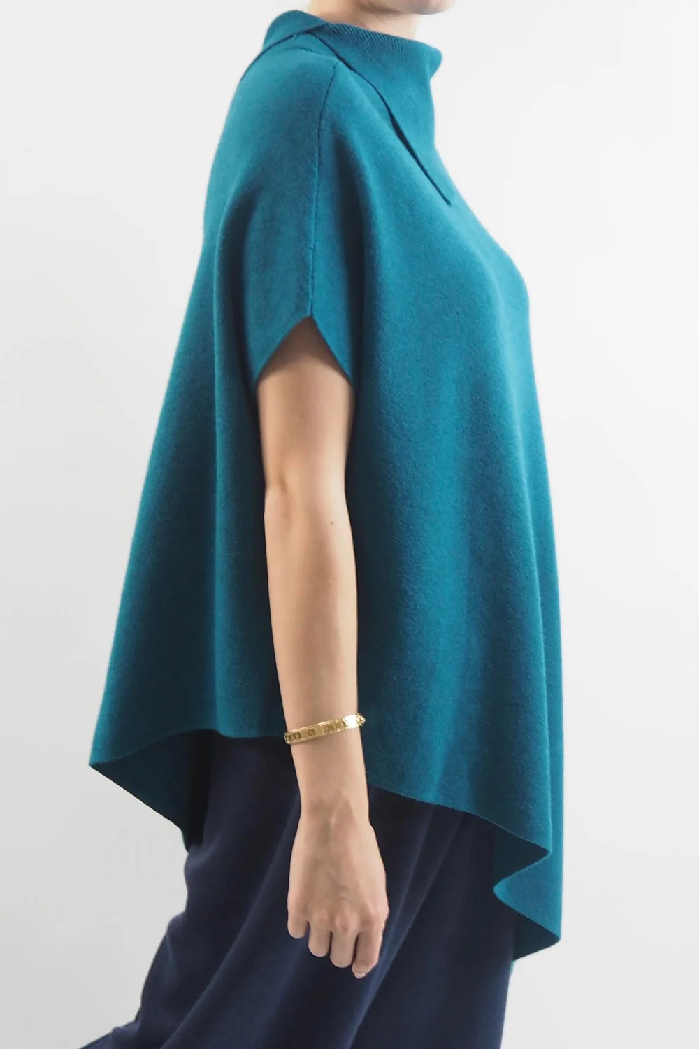 Made In Italy Conrad Tilt Knit Top Prussian 4 Made In Italy Conrad Tilt Knit Top Prussian - Image 2