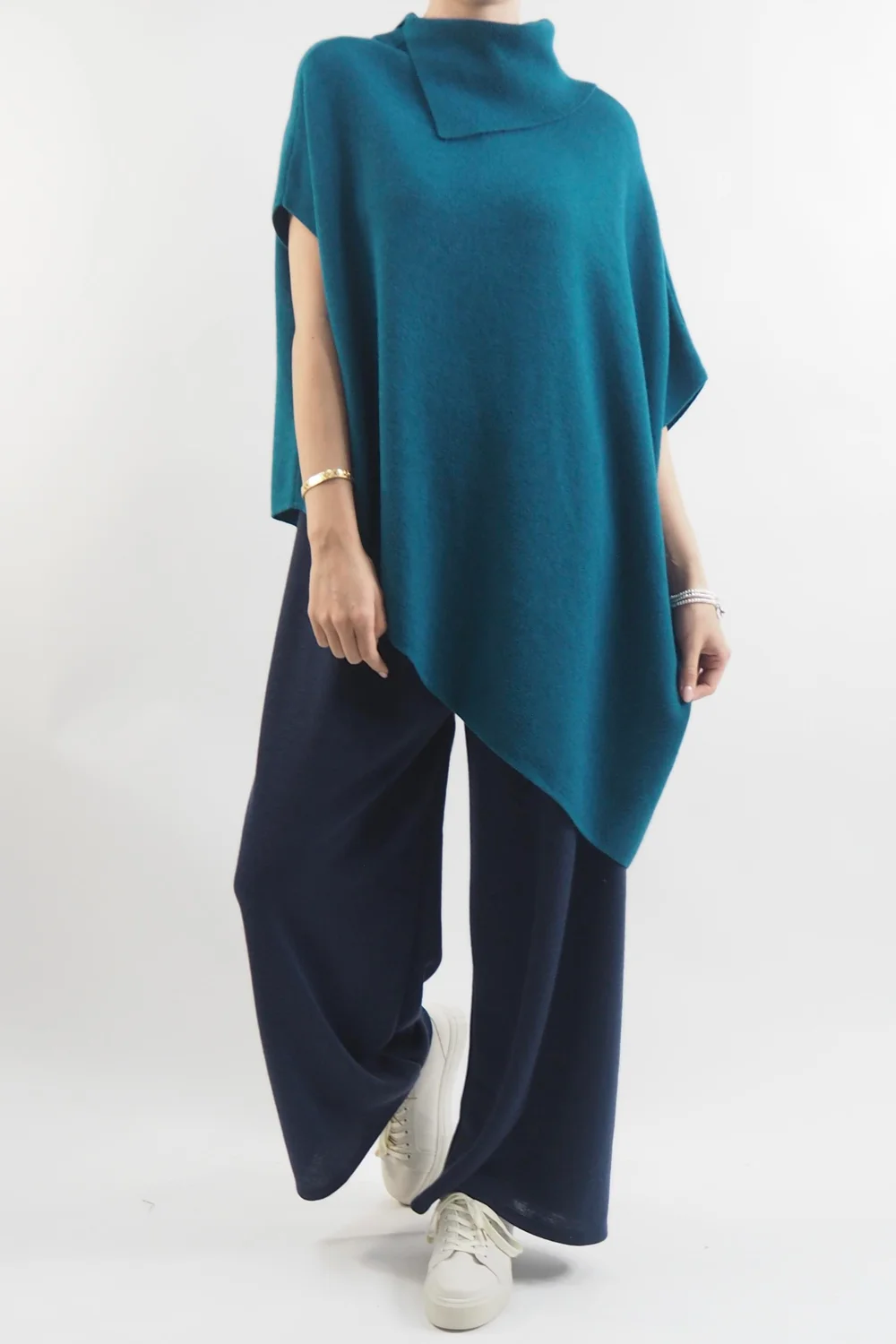 Made In Italy Conrad Tilt Knit Top Prussian 7 Made In Italy Conrad Tilt Knit Top Prussian - Image 5