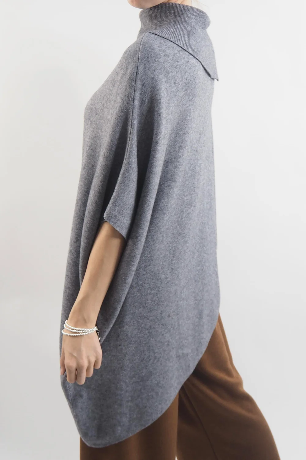 Made In Italy Conrad Tilt Knit Top Slate 6 Made In Italy Conrad Tilt Knit Top Slate - Image 4