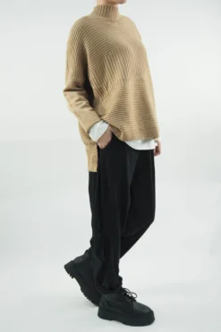 Made In Italy Conrad Turtle Ribby Knit Top Camel 7 Made In Italy Conrad Turtle Ribby Knit Top Camel -VogueCurve Store made in italy conrad turtle ribby knit camel02.jpg