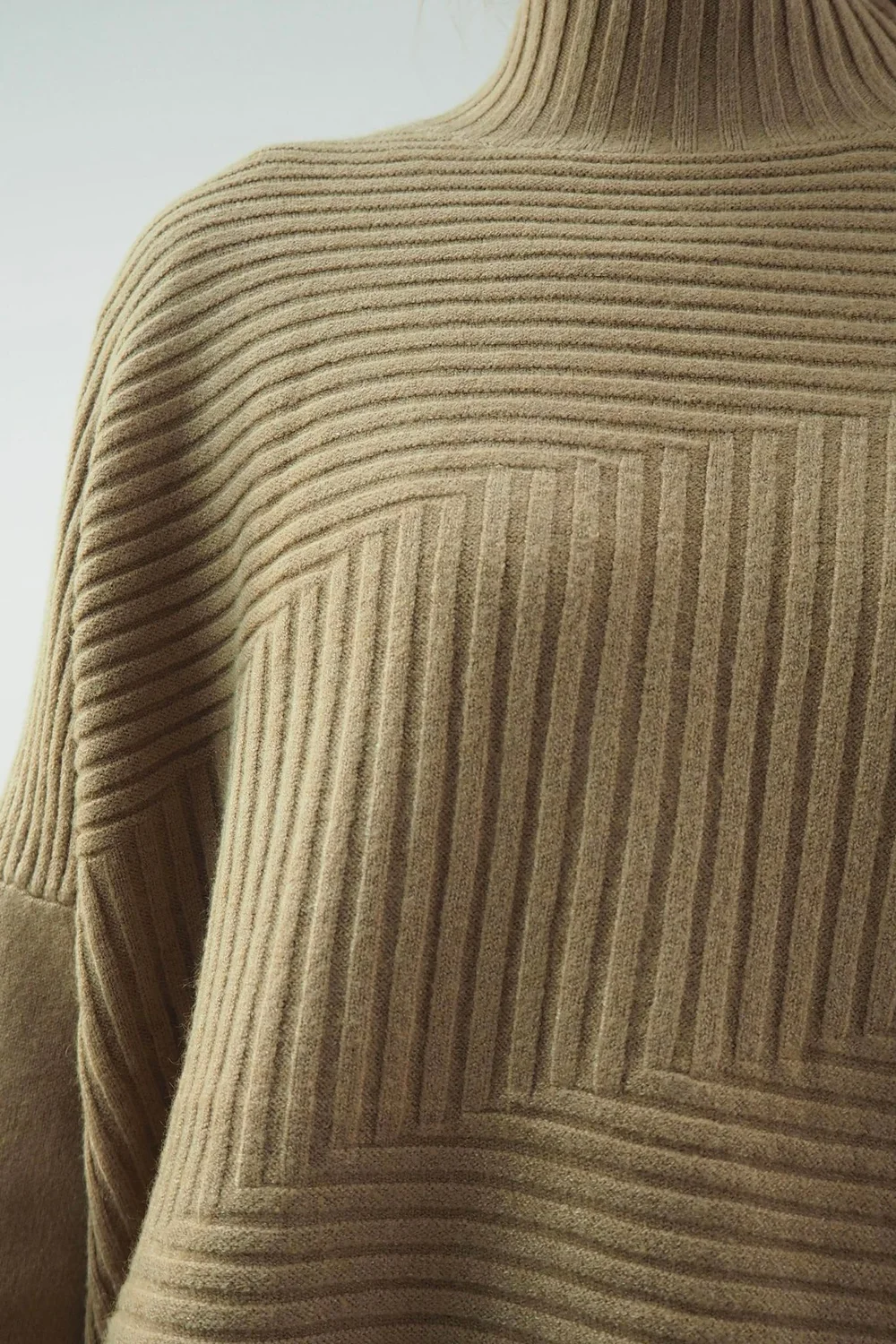 Made In Italy Conrad Turtle Ribby Knit Top Camel 6 Made In Italy Conrad Turtle Ribby Knit Top Camel - Image 4
