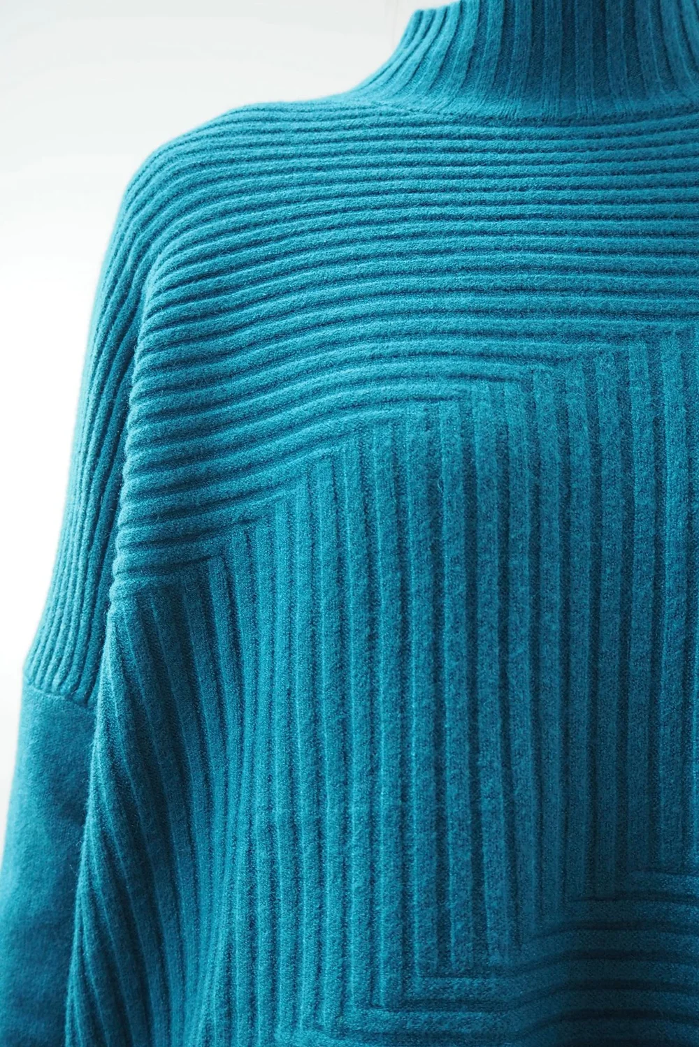 Made In Italy Conrad Turtle Ribby Knit Top Prussian 6 Made In Italy Conrad Turtle Ribby Knit Top Prussian - Image 4