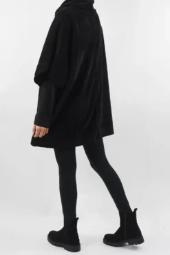 Made In Italy Dusk Slouch Throw Over Top Black * -VogueCurve Store made in italy dusk slouch throw over top black 3.jpg