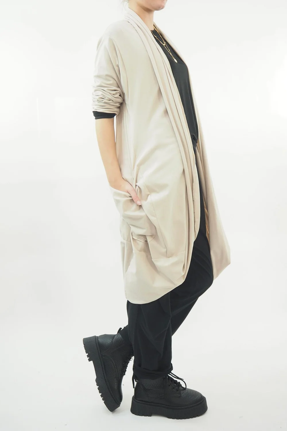 Made In Italy Edit Sloppy Jo Cocoon Cardigan Stone 4 Made In Italy Edit Sloppy Jo Cocoon Cardigan Stone - Image 2