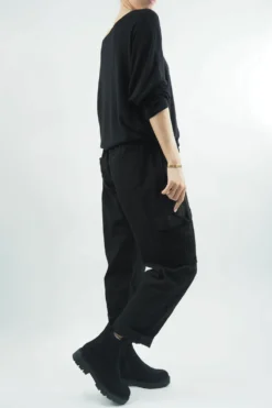 Made In Italy GiGi Cargo Magic Trouser Black 15 Made In Italy GiGi Cargo Magic Trouser Black -VogueCurve Store made in italy gigi cargo magic trouser black06.jpg