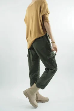 Made In Italy GiGi Cargo Magic Trouser Khaki 15 Made In Italy GiGi Cargo Magic Trouser Khaki -VogueCurve Store made in italy gigi cargo magic trouser khaki06.jpg