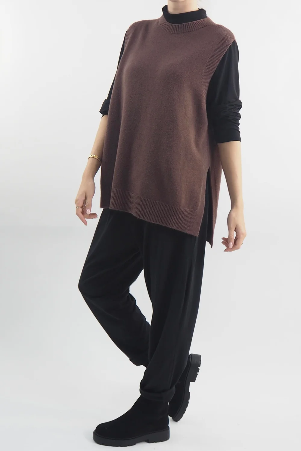 Made In Italy Halo Knit Tank Top Chocolate 4 Made In Italy Halo Knit Tank Top Chocolate - Image 2