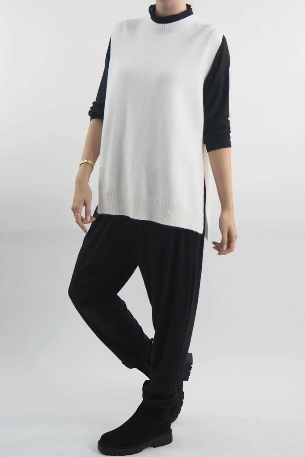 Made In Italy Halo Knit Tank Top Ecru 4 Made In Italy Halo Knit Tank Top Ecru - Image 2