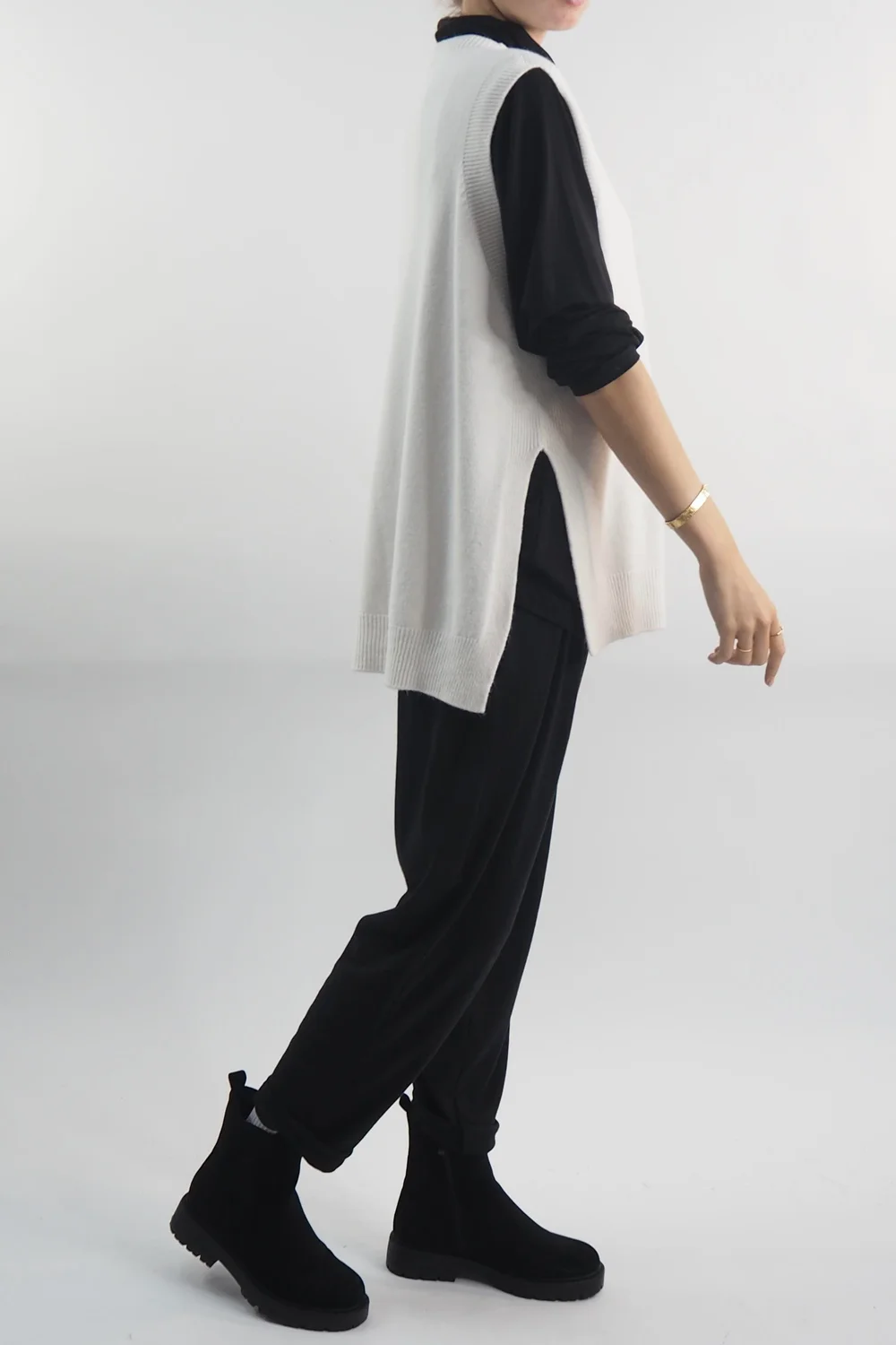 Made In Italy Halo Knit Tank Top Ecru 5 Made In Italy Halo Knit Tank Top Ecru - Image 3