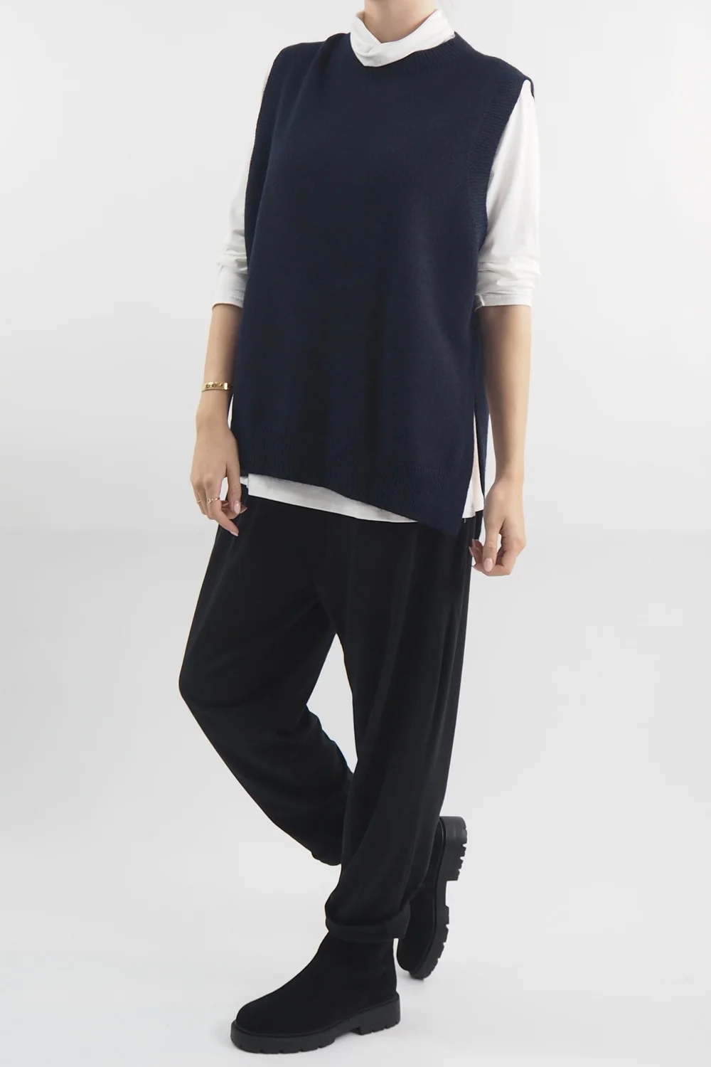 Made In Italy Halo Knit Tank Top Ink 4 Made In Italy Halo Knit Tank Top Ink - Image 2