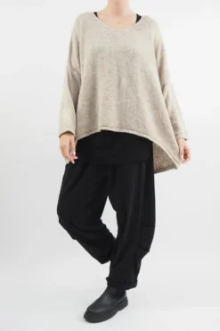 Made In Italy Hush Heart Of Gold Knit Top Oatmeal 9 Made In Italy Hush Heart Of Gold Knit Top Oatmeal -VogueCurve Store made in italy hush heart of gold knit oatmeal04.jpg