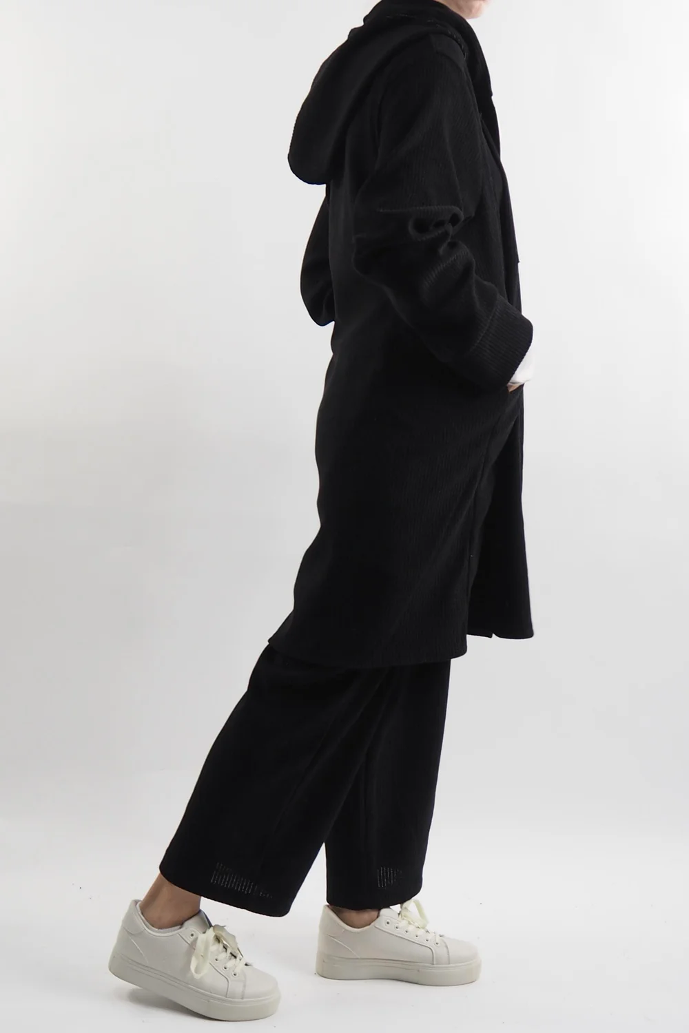 Made In Italy Jumbo Softie Stretch Cord Long Zip Jacket Black 5 Made In Italy Jumbo Softie Stretch Cord Long Zip Jacket Black - Image 3