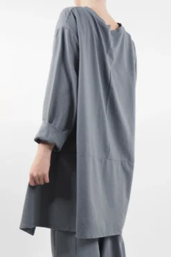 Made In Italy Lagenlook Classic Cut Out Sweatshirt Storm -VogueCurve Store made in italy lagenlook classic cut out sweatshirt storm13.jpg