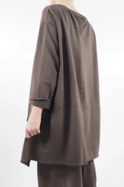 Made In Italy Lagenlook Classic Cut Out Sweatshirt Truffle 7 Made In Italy Lagenlook Classic Cut Out Sweatshirt Truffle -VogueCurve Store made in italy lagenlook classic cut out sweatshirt truffle03.jpg