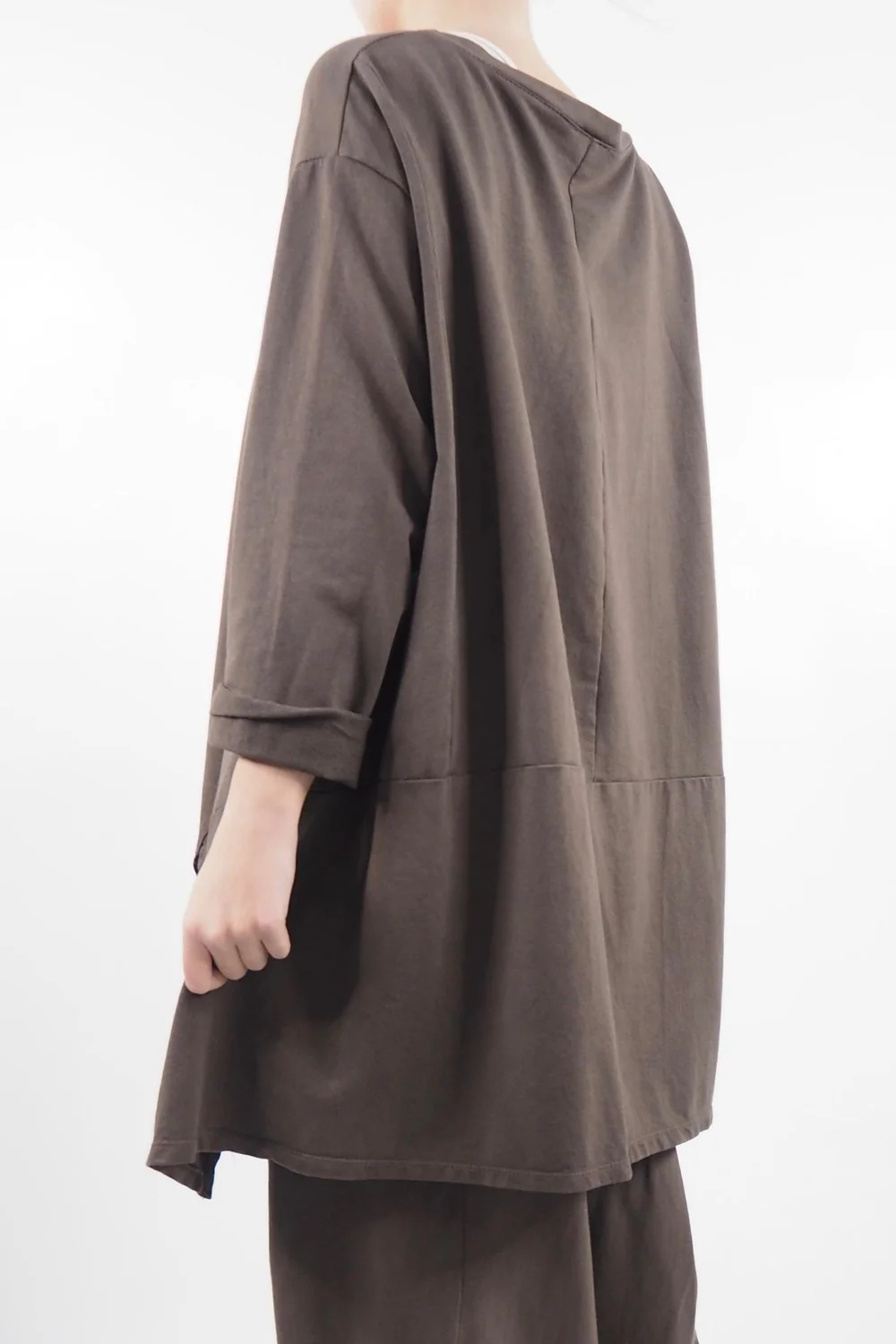 Made In Italy Lagenlook Classic Cut Out Sweatshirt Truffle 5 Made In Italy Lagenlook Classic Cut Out Sweatshirt Truffle - Image 3