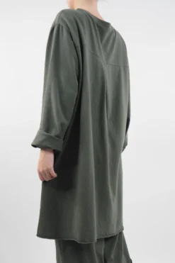 Made In Italy Lagenlook High Low Pocket Sweatshirt Bonsai 8 Made In Italy Lagenlook High Low Pocket Sweatshirt Bonsai -VogueCurve Store made in italy lagenlook high low pocket sweatshirt bonsai13.jpg