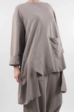 Made In Italy Lagenlook High Low Pocket Sweatshirt Mushroom 7 Made In Italy Lagenlook High Low Pocket Sweatshirt Mushroom -VogueCurve Store made in italy lagenlook high low pocket sweatshirt mushroom12.jpg