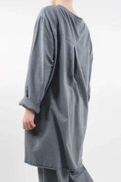 Made In Italy Lagenlook High Low Pocket Sweatshirt Storm 8 Made In Italy Lagenlook High Low Pocket Sweatshirt Storm -VogueCurve Store made in italy lagenlook high low pocket sweatshirt storm13.jpg