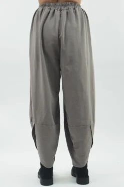 Made In Italy Lagenlook Shelby Cocoon Pant Mushroom 9 Made In Italy Lagenlook Shelby Cocoon Pant Mushroom -VogueCurve Store made in italy lagenlook shelby cocoon pant mushroom 4.jpg