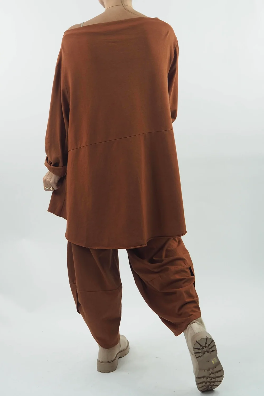 Made In Italy Lagenlook Boat Neck Sweatshirt Saffron 5 Made In Italy Lagenlook Boat Neck Sweatshirt Saffron - Image 3