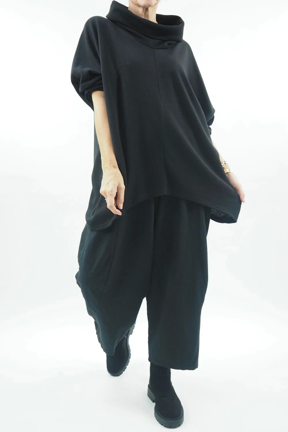 Made In Italy Larc Cowl Fine Knit Top Black 3 Made In Italy Larc Cowl Fine Knit Top Black