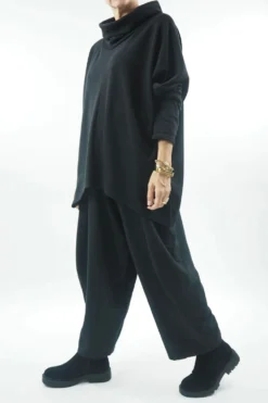 Made In Italy Larc Cowl Fine Knit Top Black 6 Made In Italy Larc Cowl Fine Knit Top Black -VogueCurve Store made in italy larc cowl fine knit top black02.jpg