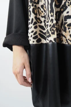 Made In Italy Moxie Mixed Animal Panel Top Black 11 Made In Italy Moxie Mixed Animal Panel Top Black -VogueCurve Store made in italy moxie mixed animal panel top black04.jpg