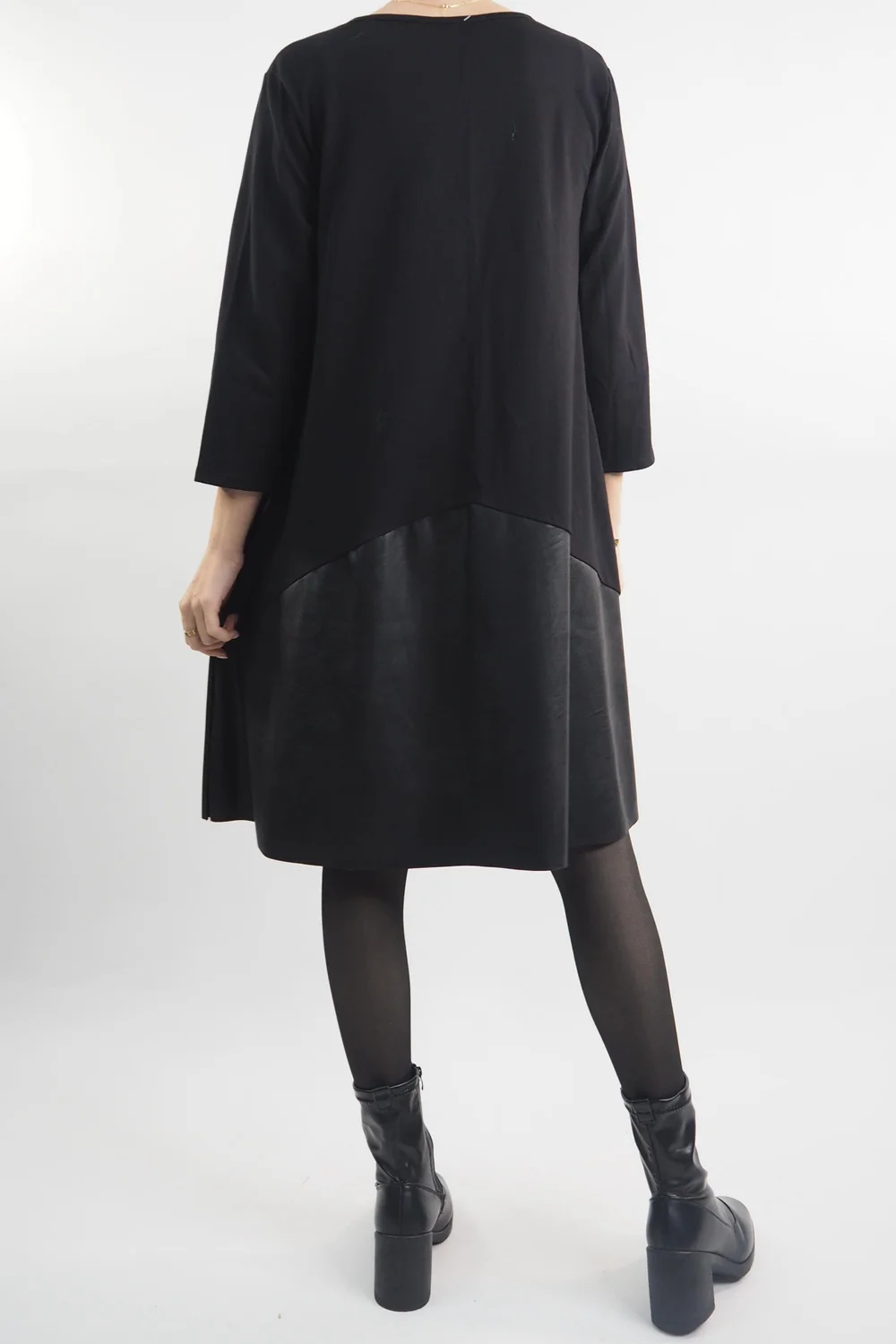 Made In Italy Moxie Pesca Panel Dress Black 5 Made In Italy Moxie Pesca Panel Dress Black - Image 3