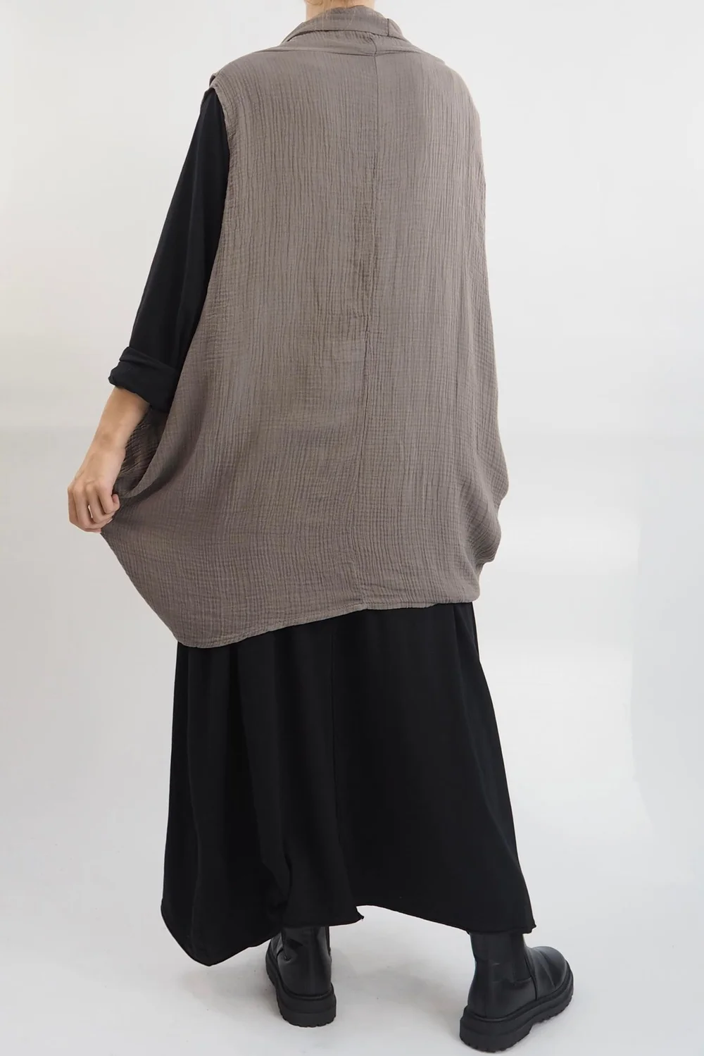 Made In Italy Obi Crepe Cotton Cross Cowl Tank Mushroom 9 Made In Italy Obi Crepe Cotton Cross Cowl Tank Mushroom - Image 7