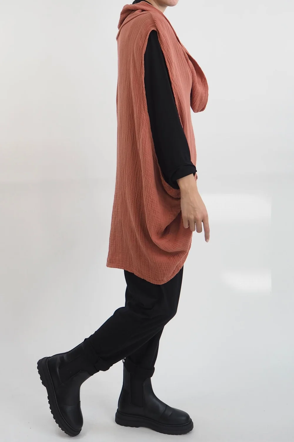 Made In Italy Obi Crepe Cotton Cross Cowl Tank Rosewood 4 Made In Italy Obi Crepe Cotton Cross Cowl Tank Rosewood - Image 2