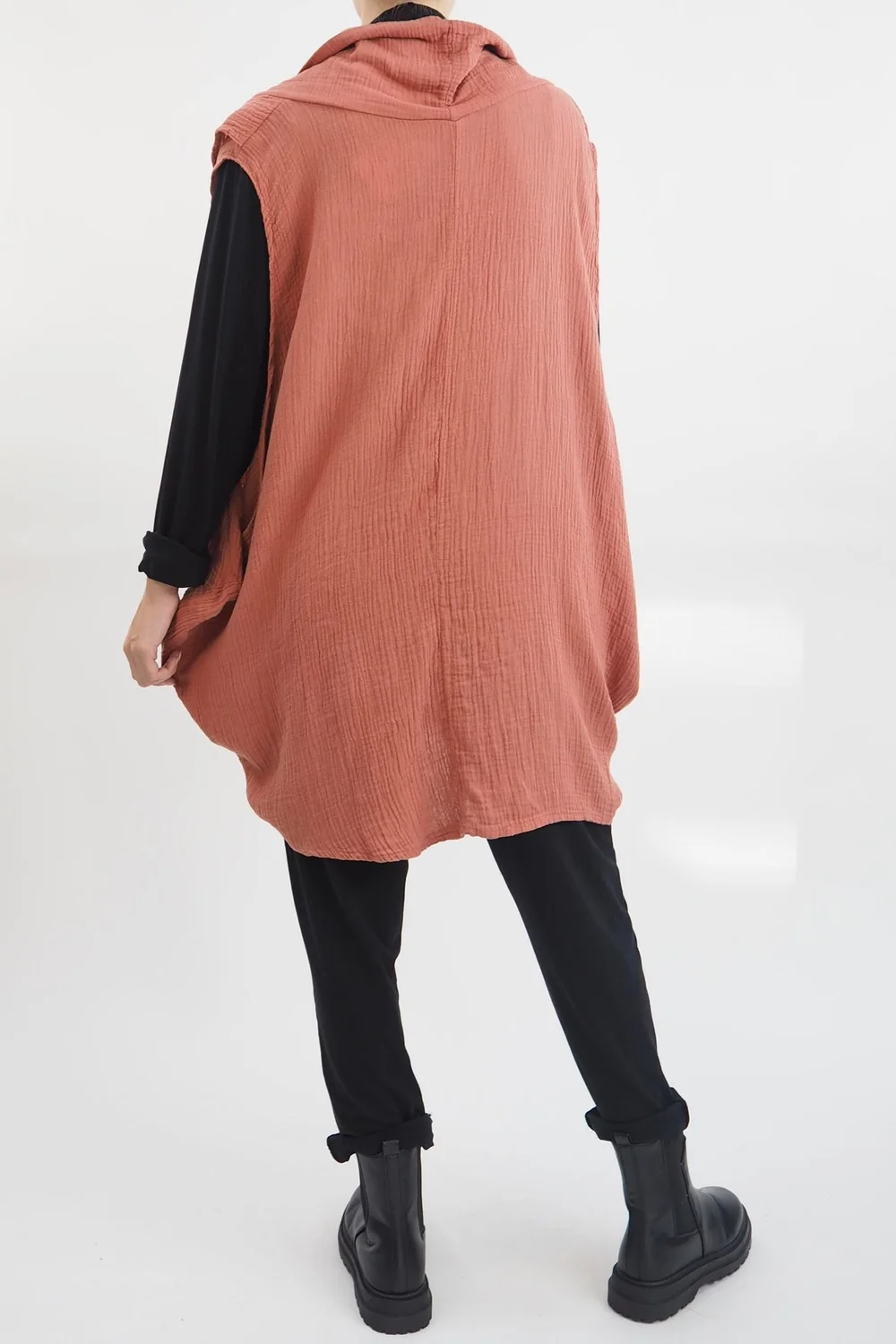 Made In Italy Obi Crepe Cotton Cross Cowl Tank Rosewood 5 Made In Italy Obi Crepe Cotton Cross Cowl Tank Rosewood - Image 3