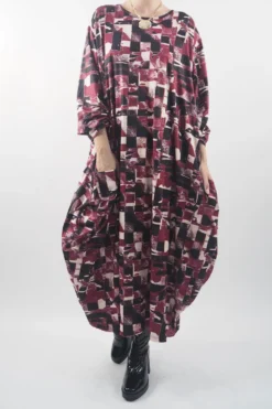 Made In Italy Oversized Tech Soft Cocoon Dress Cubist Bordeaux *