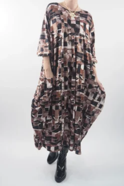 Made In Italy Oversized Tech Soft Cocoon Dress Cubist Chestnut ** -VogueCurve Store made in italy oversized tech soft cocoon dress cubist chestnut8.jpg