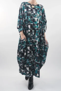 Made In Italy Oversized Tech Soft Cocoon Dress Cubist Emerald