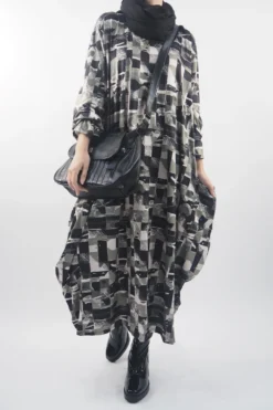 Made In Italy Oversized Tech Soft Cocoon Dress Cubist Khaki