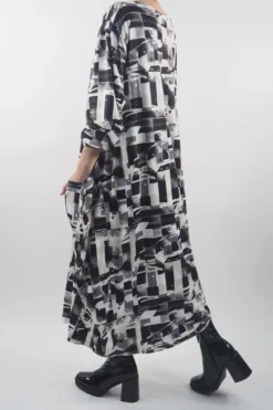 Made In Italy Oversized Tech Soft Cocoon Dress Cubist Mono -VogueCurve Store made in italy oversized tech soft cocoon dress cubist mono3.jpg