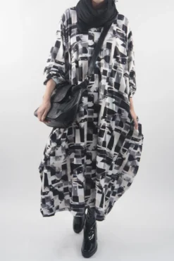 Made In Italy Oversized Tech Soft Cocoon Dress Cubist Mono -VogueCurve Store made in italy oversized tech soft cocoon dress cubist mono9.jpg