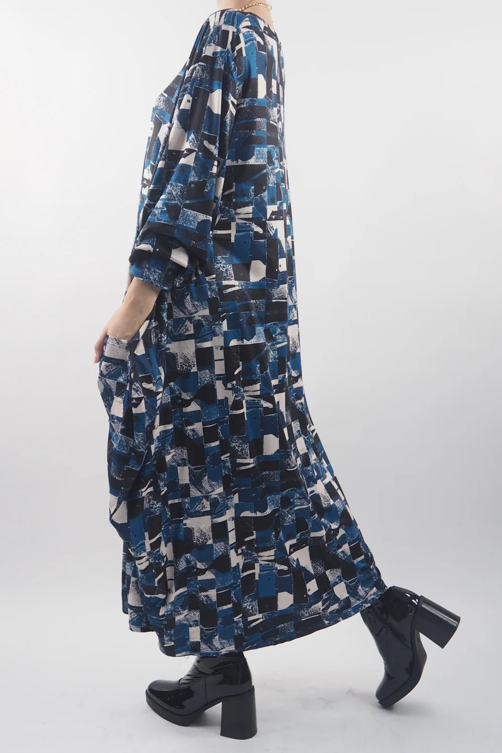 Made In Italy Oversized Tech Soft Cocoon Dress Cubist Sapphire 4 Made In Italy Oversized Tech Soft Cocoon Dress Cubist Sapphire - Image 2