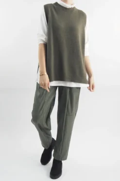 Made In Italy Pesca Leather Look Deep Pocket Pant Khaki -VogueCurve Store made in italy pesca leather look deep pocket pant khaki 5.jpg