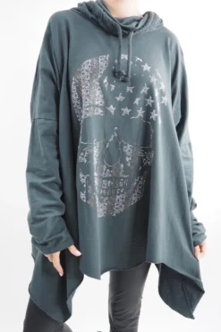 Made In Italy Queeni Star Skull Cuddie Top Charcoal