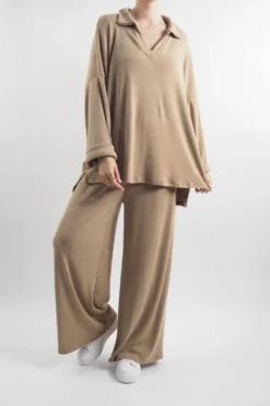 Made In Italy Chalet Collared Soft Knit Set Camel