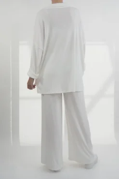 Made In Italy Chalet Collared Soft Knit Set Winter White -VogueCurve Store made in italy relaxed chalet set winter white03.jpg