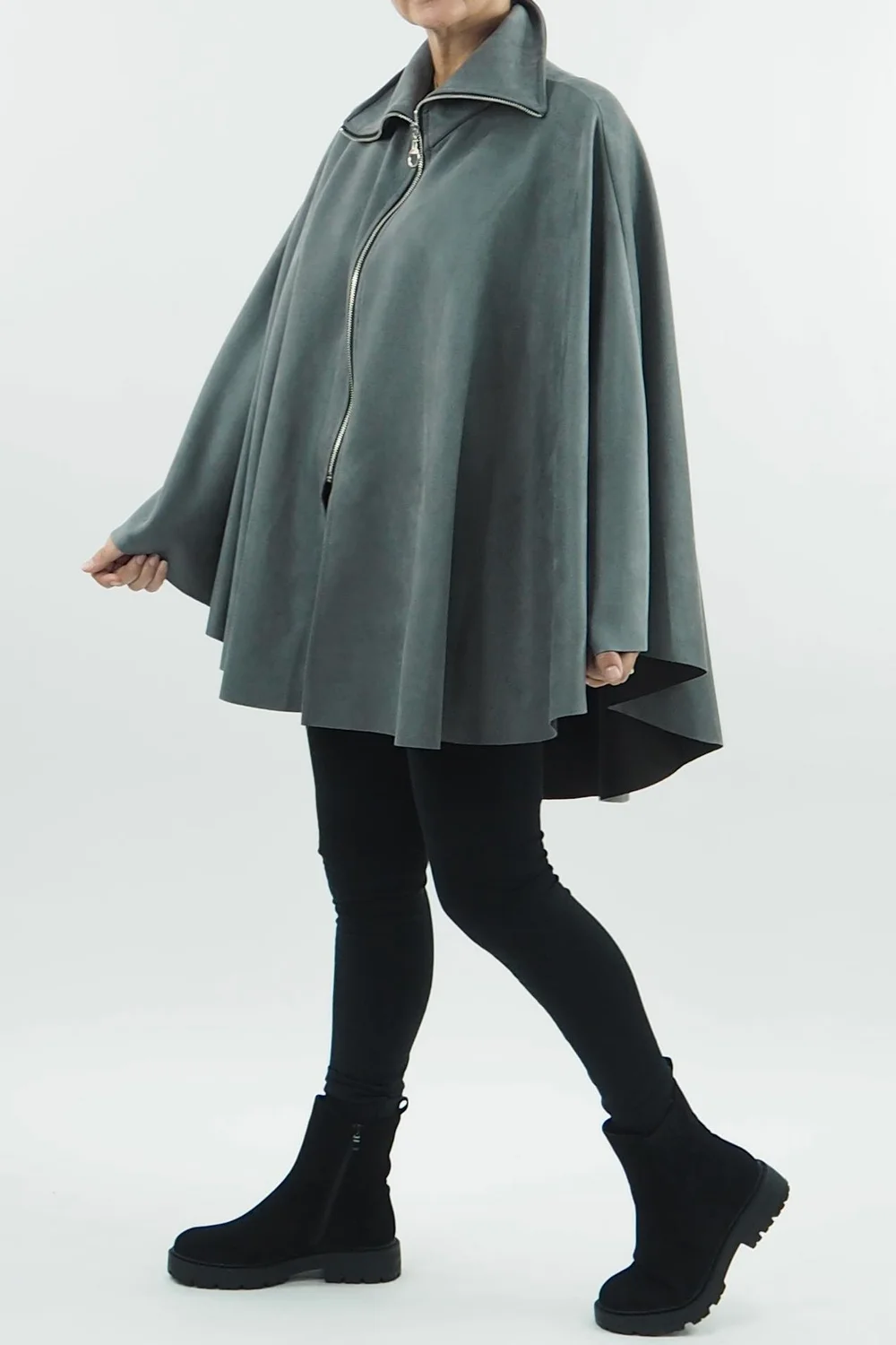 Made In Italy Sander Moleskin Touch Stretch Zippy Cape Shadow // 4 Made In Italy Sander Moleskin Touch Stretch Zippy Cape Shadow // - Image 2