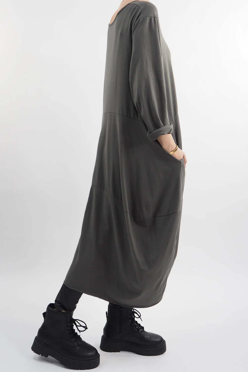 Made In Italy Sander Panel Long Sleeve Cocoon Dress Khaki 4 Made In Italy Sander Panel Long Sleeve Cocoon Dress Khaki - Image 2