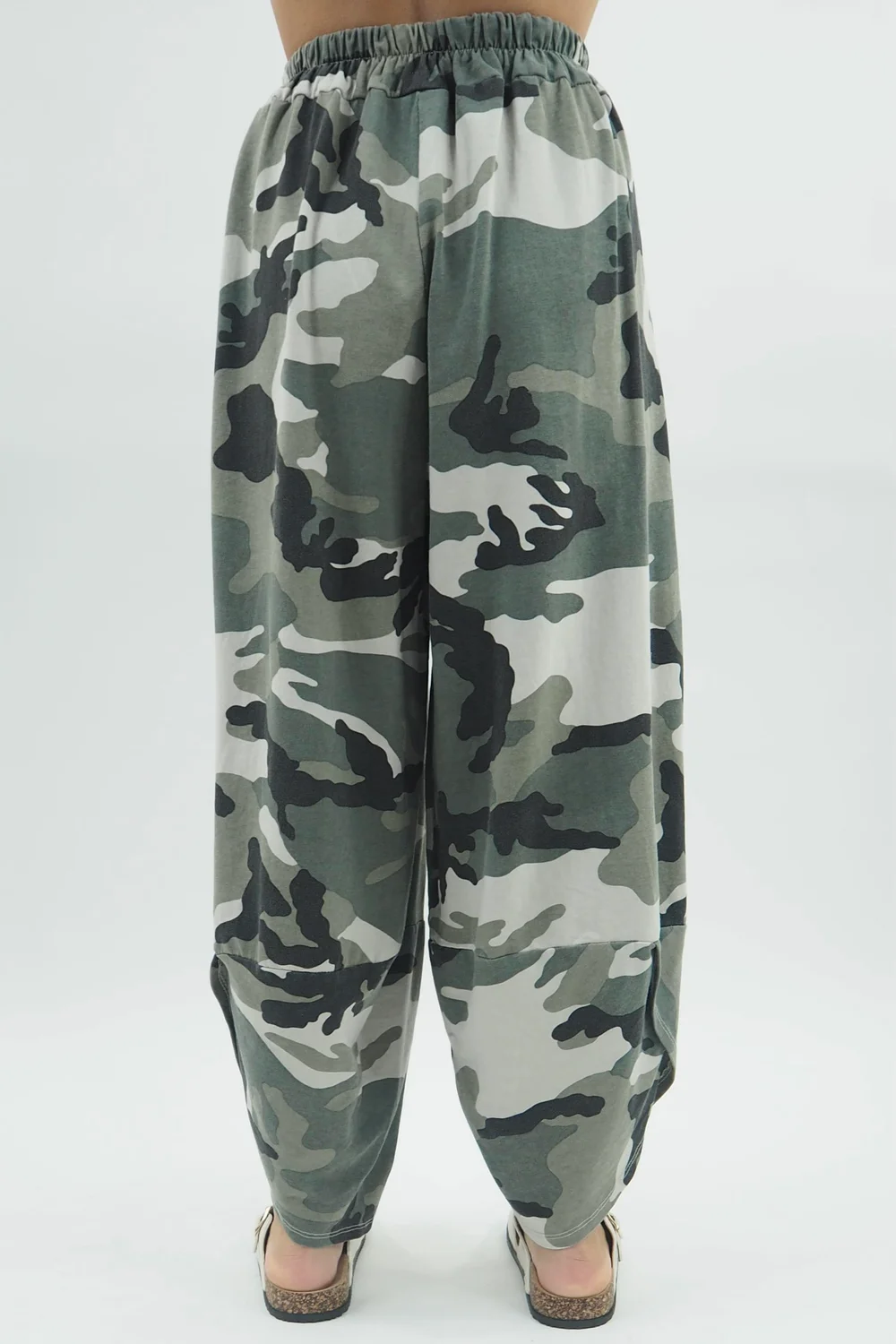 Made In Italy Seven Nations Shelby Cocoon Pant Camo // 5 Made In Italy Seven Nations Shelby Cocoon Pant Camo // - Image 3