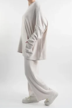 Made In Italy Chalet Pocketed Soft Knit Set Stone -VogueCurve Store made in italy slouch chalet pocketed set stone202.jpg