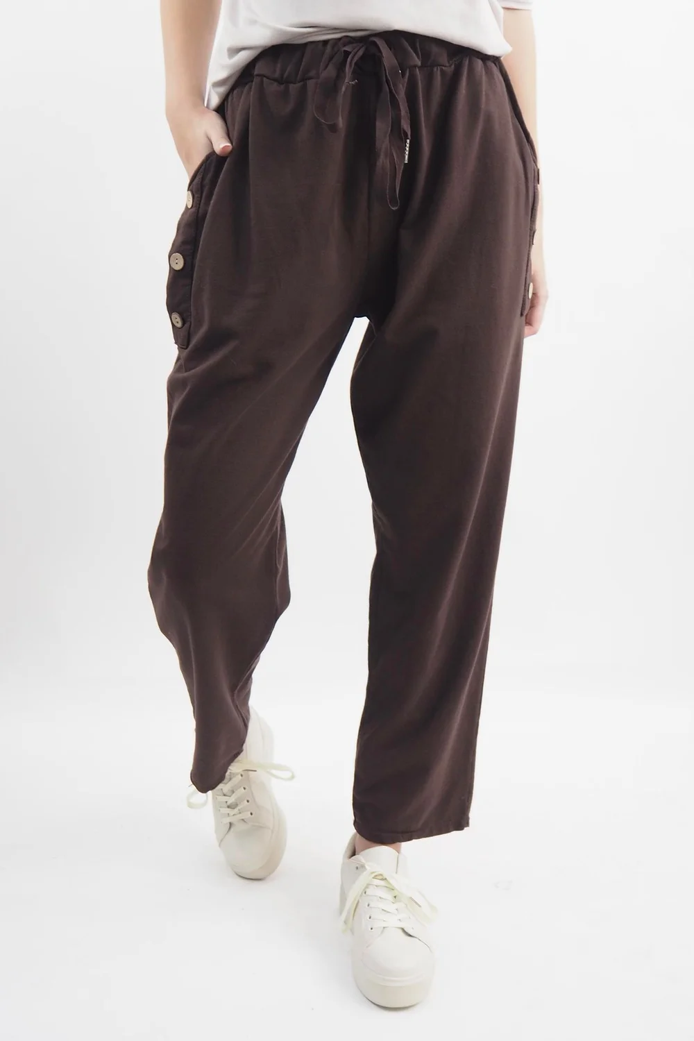 Made In Italy Tali Three Button Straight Leg Pant Chocolate 3 Made In Italy Tali Three Button Straight Leg Pant Chocolate