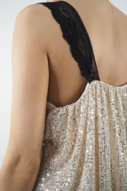 Made In Italy Trinny Shimmer Love Lace Cami Champagne *Pre Order Due Approx 8th Nov* 12 Made In Italy Trinny Shimmer Love Lace Cami Champagne *Pre Order Due Approx 8th Nov* -VogueCurve Store made in italy trinny shimmer love lace cami champagne 5.jpg