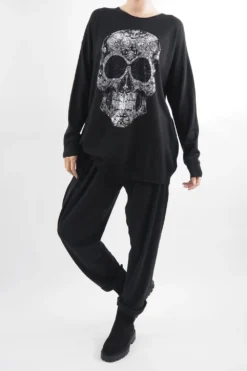 Made In Italy Zanda Skull Super Soft Knit Top Black -VogueCurve Store made in italy zanda skull super soft knit black04.jpg