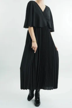 Made In Italy Zeta Cape Dress Black